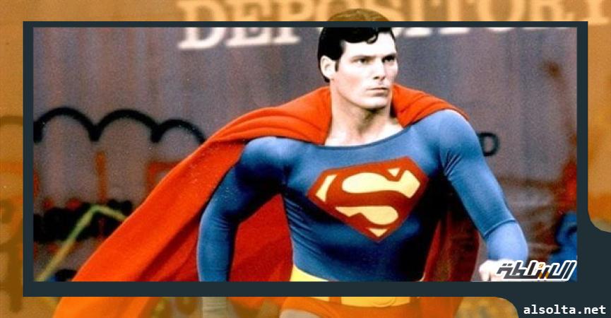 بدلة فيلم سوبر مان الأصلي تعرض للبيع في مزاد علني بـ 350 ألف دولار ...