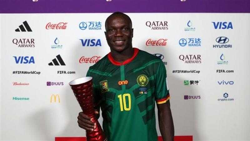 أبو بكر يحصد جائزة رجل مباراة الكاميرون وصربيا في كأس العالم 2022