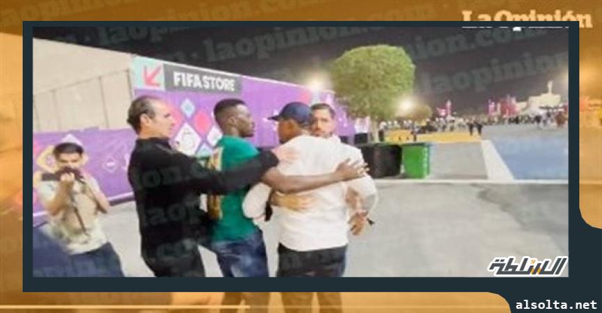 رياضة  صامويل إيتو يعتدي على يوتيوبر جزائري