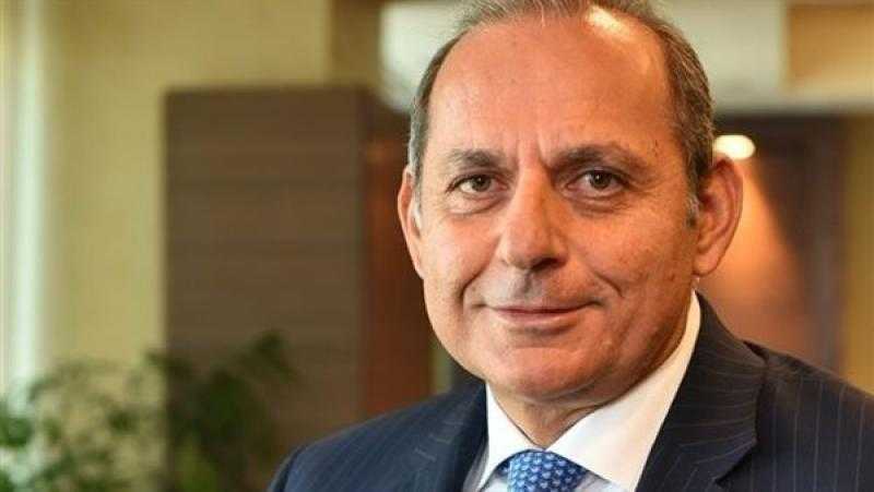 «عكاشة»: البنك الأهلي المصري مستمر في دعم الاقتصاد المصري