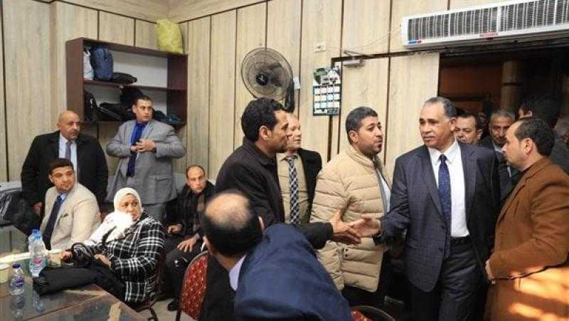 علام يصل مجمع محاكم مرسى مطروح لترأس لجنة الدفاع عن المحامين