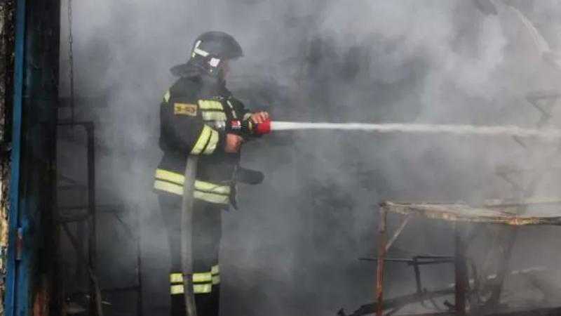 اندلاع حريق بمستودع بمنطقة «كراسنوجورسك» الروسية