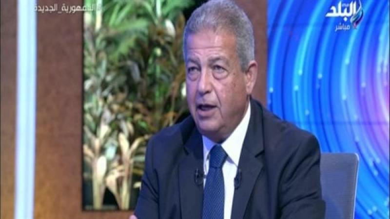 خالد عبدالعزيز: مافيش في الرياضة مؤامرة وماحدش عايز يسقط أي فريق.. فيديو