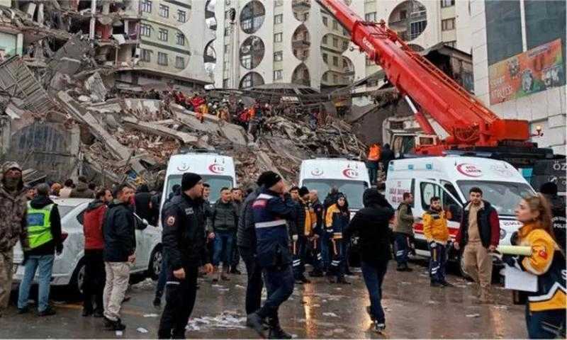 زلزال تركيا وسوريا.. المقدسيون يؤدون صلاة الغائب على الضحايا السوريين والأتراك