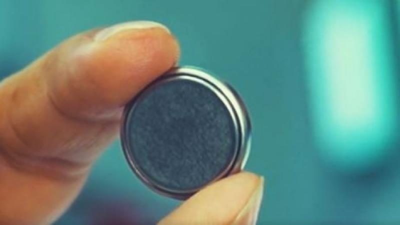 تقرير يحذر من خطورة بطاريات الألعاب على الأطفال