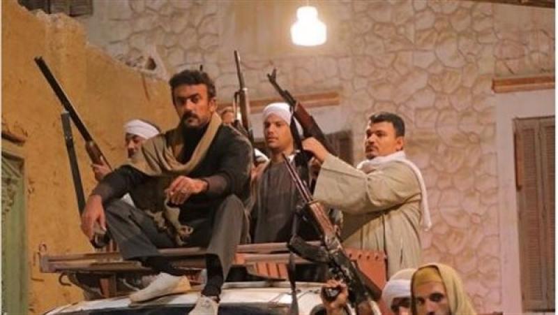 المسلسل مسمع في الشارع.. أحمد العوضي عن ضرب نار: أصحاب المهن الحرة مرتبطين بشخصية الكوماندا