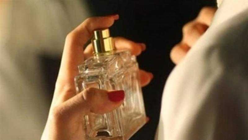 ما حكم وضع العطر للصائم في نهار رمضان؟.. الإفتاء تجيب