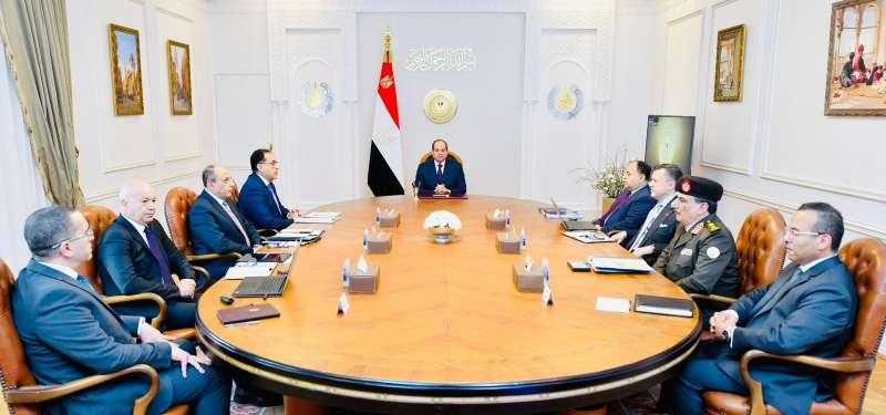 الرئيس السيسى يوجه بمواصلة العمل على تحسين التجربة السياحية فى مصر