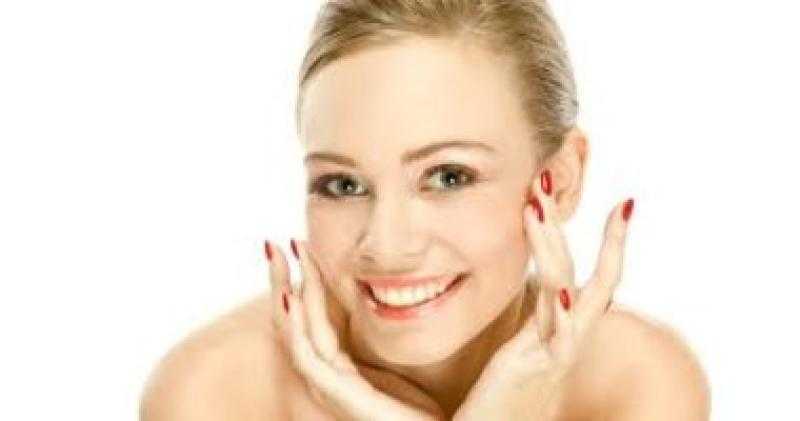 طرق صحية للحفاظ على نضارة بشرتك