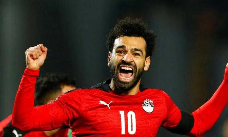 محمد صلاح يشارك متابعيه صور جديدة من مران المنتخب