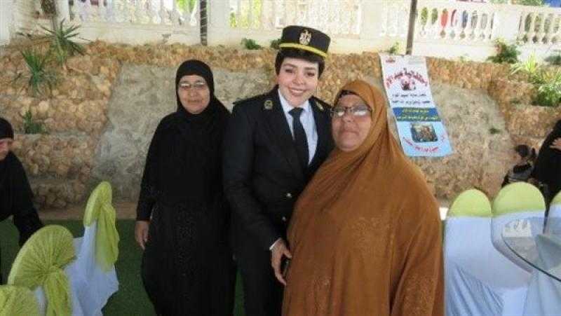احتفاليات بمناسبة عيد الأم 2023 لتكريم الأمهات والزوجات من أسر الشهداء(صور)