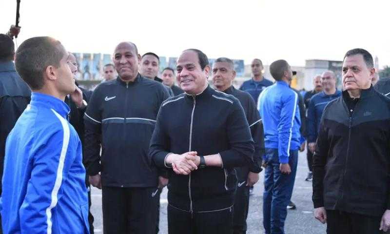 الرئيس السيسي لطلاب الشرطة: ”متسيبش حاجة تعدي عليك غير لما تفهمها”