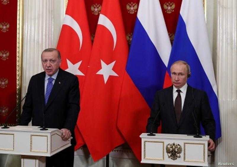 مباحثات هاتفية.. أردوغان لـ بوتين: يجب إنهاء الأزمة في أوكرانيا دبلوماسيا