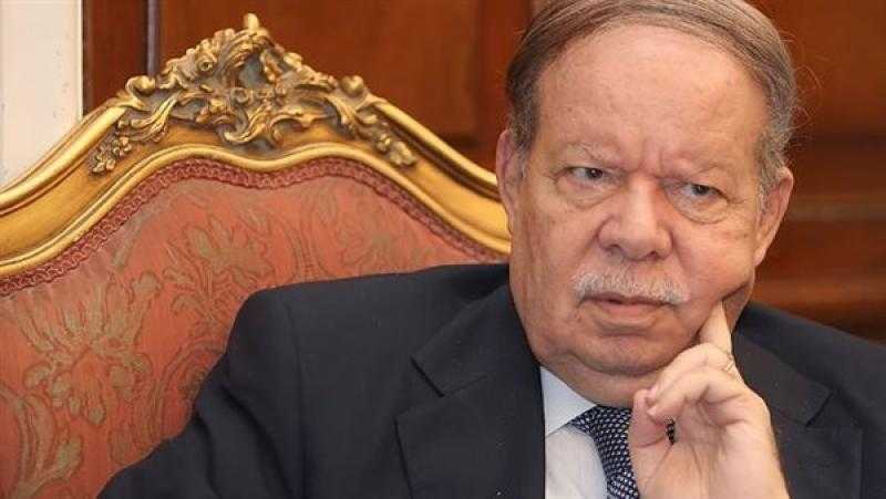 خروج الدكتور فتحي سرور من المستشفى بعد تحسن حالته الصحية