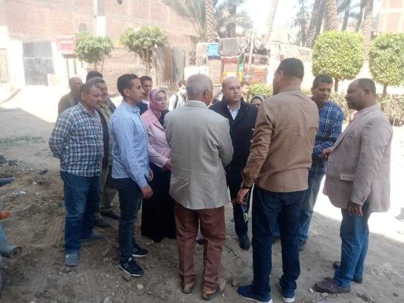 نائب محافظ الجيزة يتفقد أعمال الرصف والتطوير الجارية في الحوامدية
