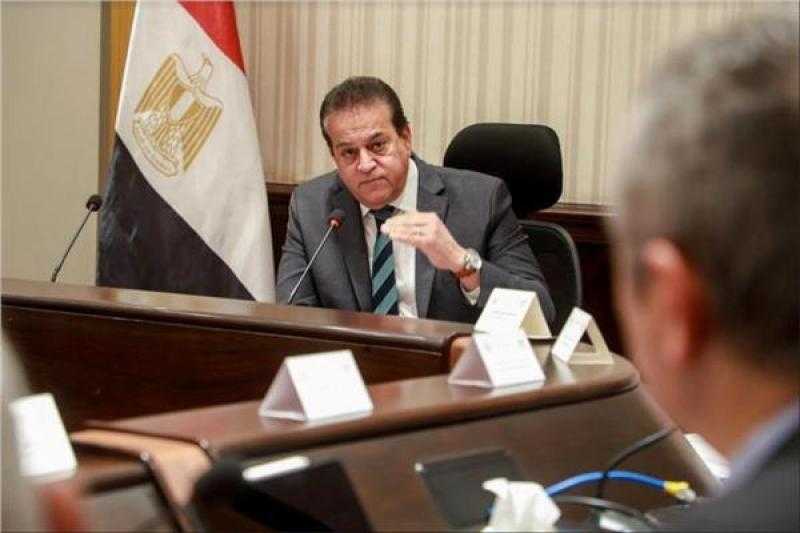 لتحسين أحوال الأطباء.. 13 أزمة عرضتها النقابة على لجنة شكلها وزير الصحة