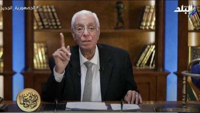 حسام موافي يحذر السيدات من تناول حبوب منع الحمل.. تسبب مرضا خطيرا
