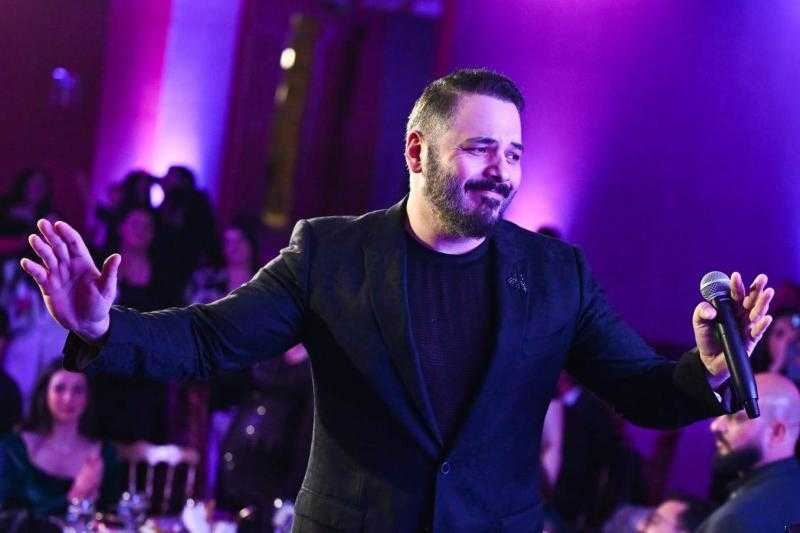رامى عياش يتألق بحفل كامل العدد فى الأردن.. ويدعم كارلاس بدويتو