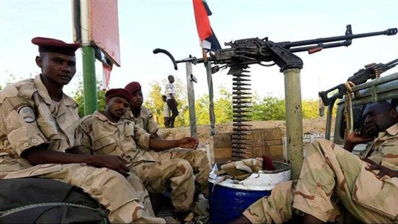 الجيش السوداني يعلن استمرار عمليات إجلاء الرعايا من قاعدة ”وادي سيدنا”