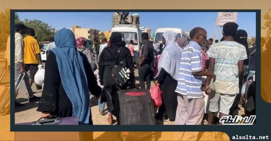 السودانيين يفرون من بلادهم إلى تشاد،