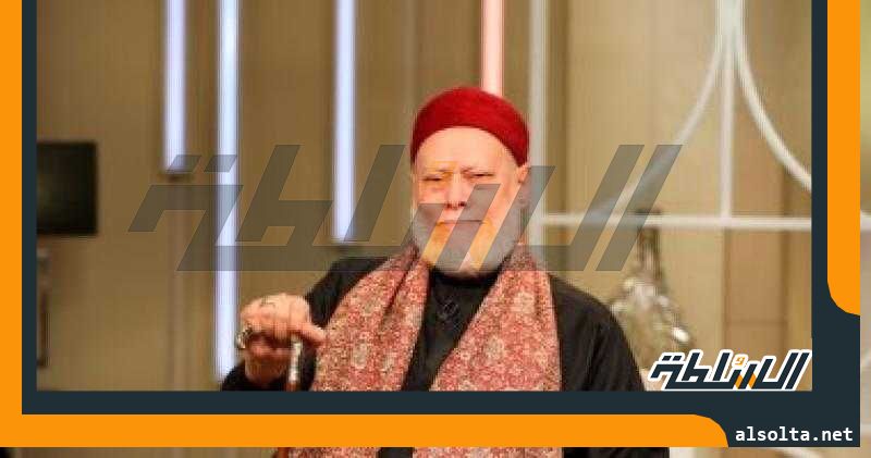 علي جمعة: ارتداء السيدات ”الجوانتي والنقاب” محرم خلال مراسم الحج