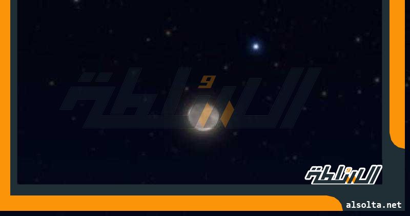 مشهد بديع.. القمر يقترن بزحل لؤلؤة المجموعة الشمسية اليوم فى سماء مصر