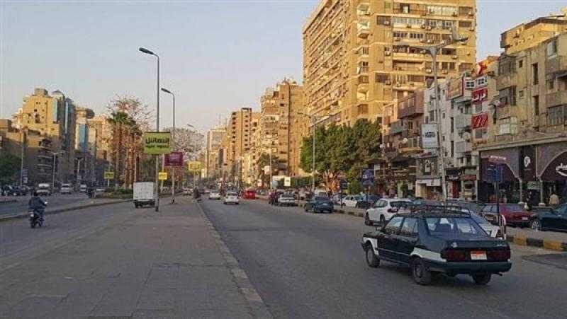 سيولة مرورية على المحاور والشوارع الرئيسية بالقاهرة والجيزة
