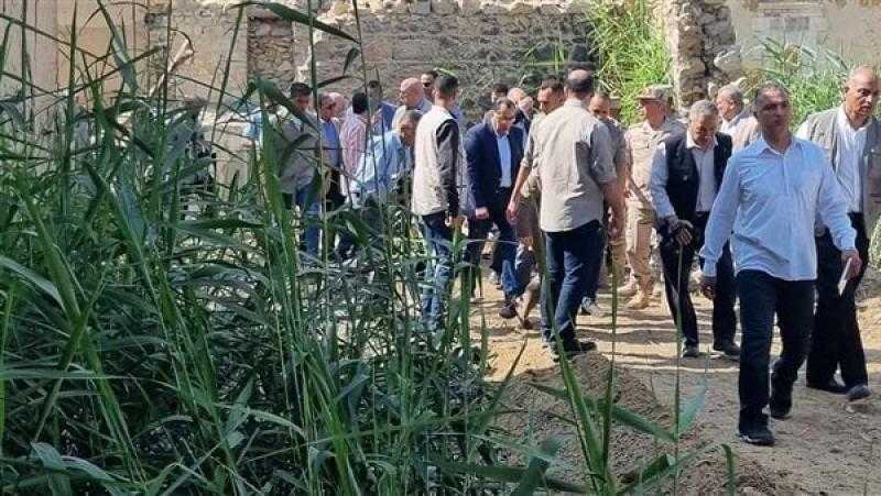 رئيس الوزراء من داخل عمارات سور مجرى العيون: الصورة أبلغ من أي حديث