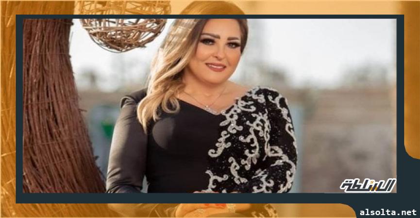 الفنانة نهال عنبر