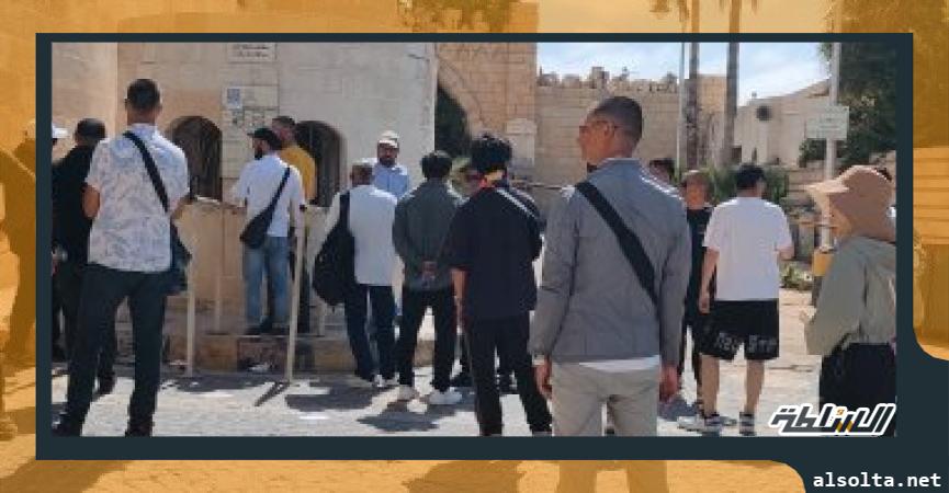 اقبال على قلعة قايتباي الأثرية بالإسكندرية