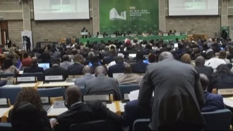 بدء الجلسة الافتتاحية لقمة الاتحاد الإفريقى التنسيقية بمشاركة الرئيس السيسى