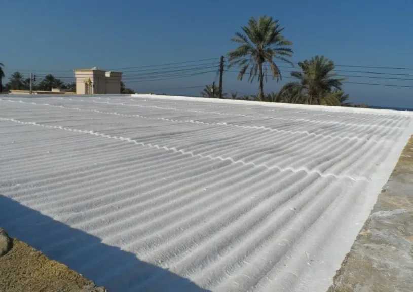 شركة عزل اسطح بالرياض – اختيارك الأمثل للحفاظ على بيتك