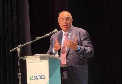 دكتور محمود محيي الدين:  المبادرة الوطنية للمشروعات الخضراء الذكية تقدم نموذجا رائدا فى دفع العمل المناخي على المستويات المحلية