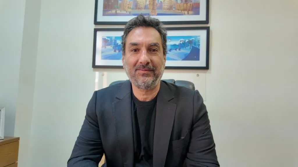 نائب لبناني: على إيران احترام سيادة لبنان والتعامل عبر مؤسساته فقط نائب لبناني: على إيران احترام سيادة لبنان والتعامل عبر مؤسساته فقط